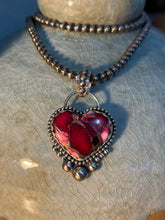 Load image into Gallery viewer, Crimson Heart Pendant