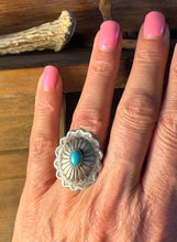 Load image into Gallery viewer, Concho Ring