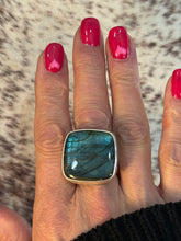 Load image into Gallery viewer, Labradorite Bling Ring