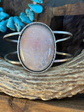 Load image into Gallery viewer, Blush Cuff